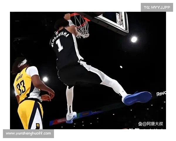 激战四季度精彩纷呈 NBA赛场巅峰对决精彩瞬间回顾 激战四季度精彩纷呈 NBA赛场巅峰对决精彩瞬间回顾